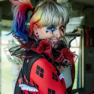 Meet your Posher, Annie